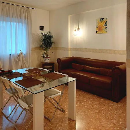 Levante Apartamento Bari