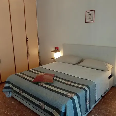 Levante Apartment *