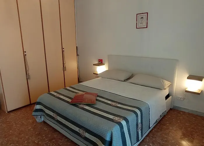 Levante Apartament *